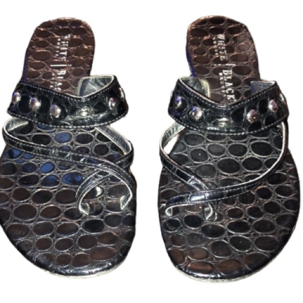 White House Black Market WHBM black 9.5 embossed patent leather studded detail